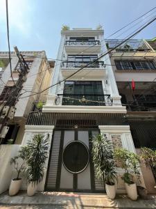 Chính chủ bán gấp nhà riêng ngõ 521 Trương Định, Hoàng Mai, 45M 6 Tầng KD Gara Ô tô. LH: 0336277055